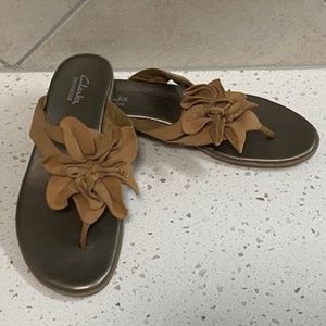 Clarks Suede Leather Sandals Size 8.5